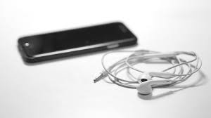 Best Earphones Headsets For Daily Routine